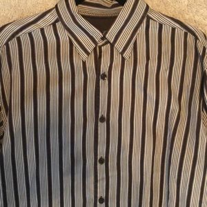 🌴TOMMY BAHAMA Men’s long sleeve dress shirt